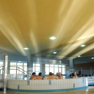 Fürdőház Galéria
